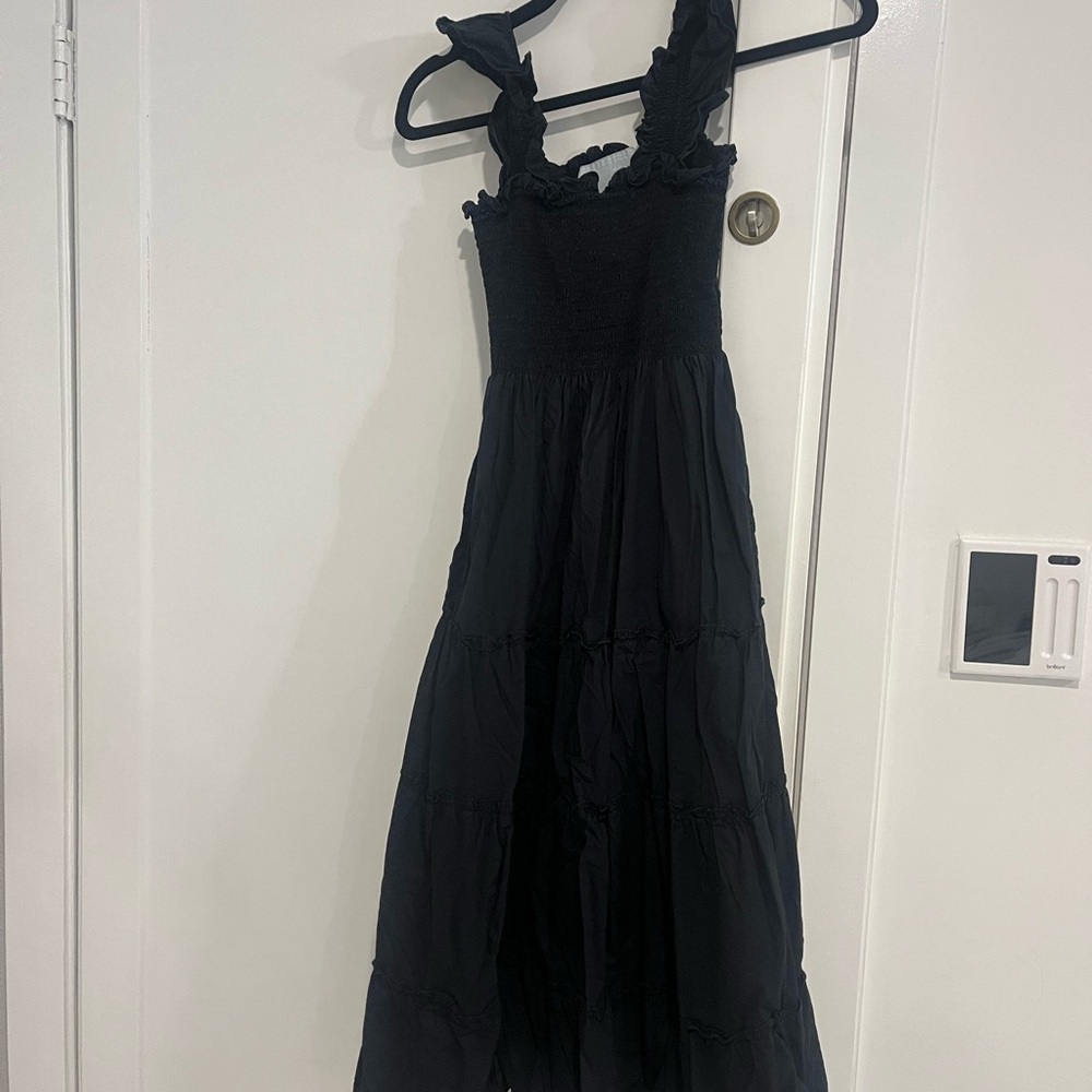 The Ellie Nap Dress - black hillhouse